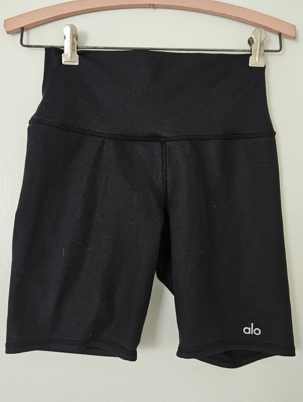 Alo Womens Bike Shorts XS High Waisted Black 7" Inseam Gym Yoga Athletic Stretch